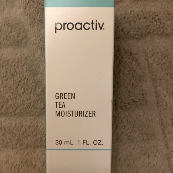 Proactiv Skincare Proactiv Green Tea Moisturizer Poshmark